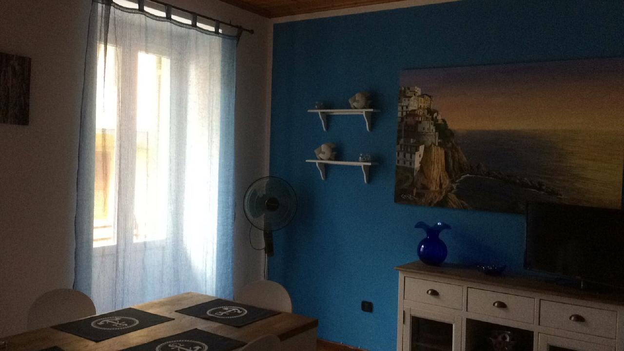 マナローラCasa La Marinaアパートメント エクステリア 写真